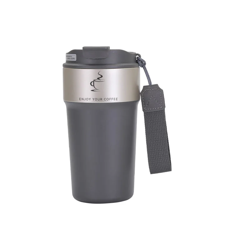 Mug caife le clúdach