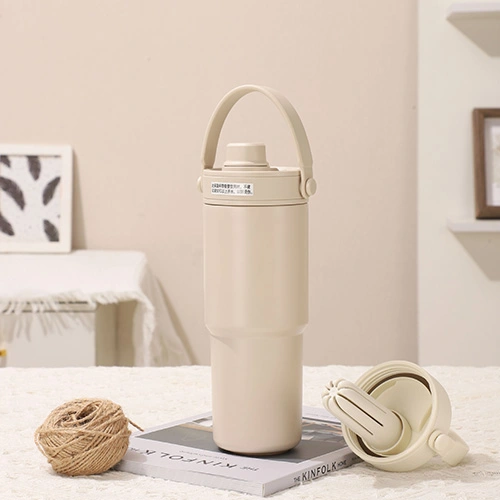 Travel Mug With Handle