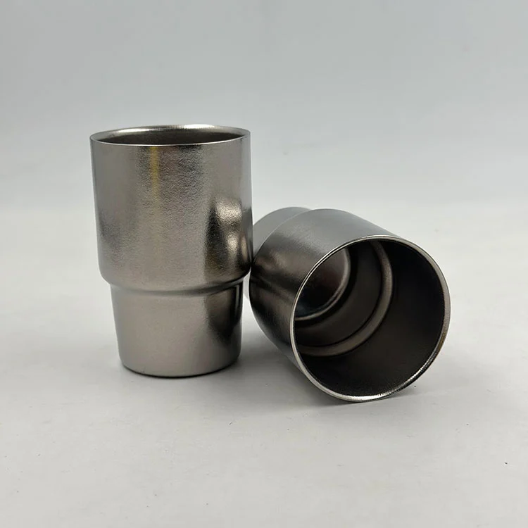 Mug fíona tíotáiniam